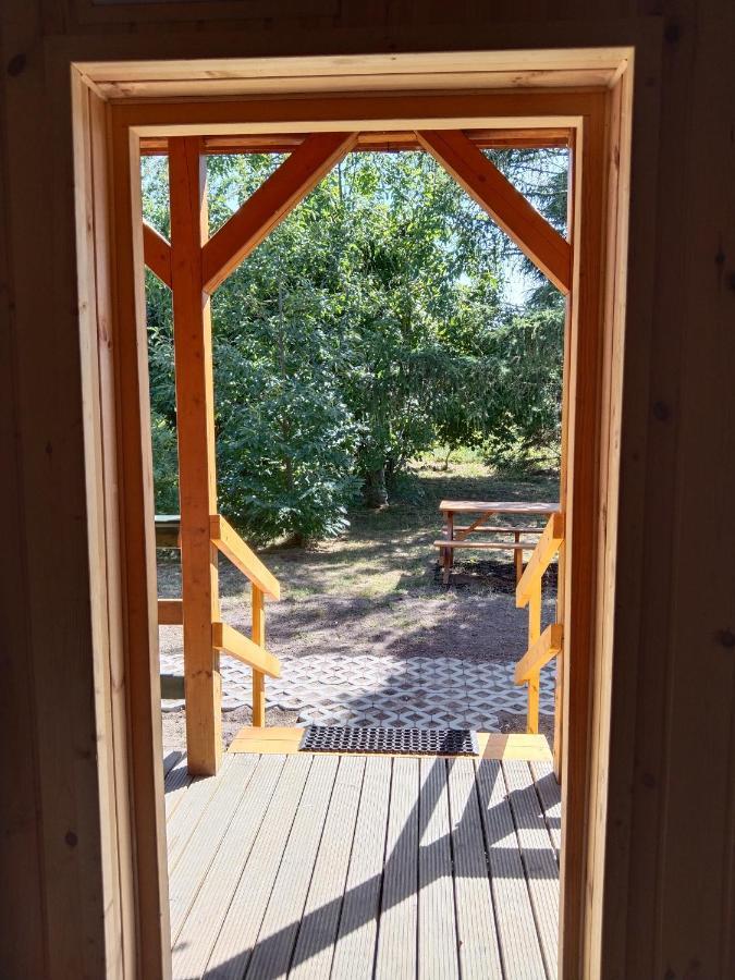 Domek Drewniany Nad Morzem Caloroczny Устроне-Морске Экстерьер фото